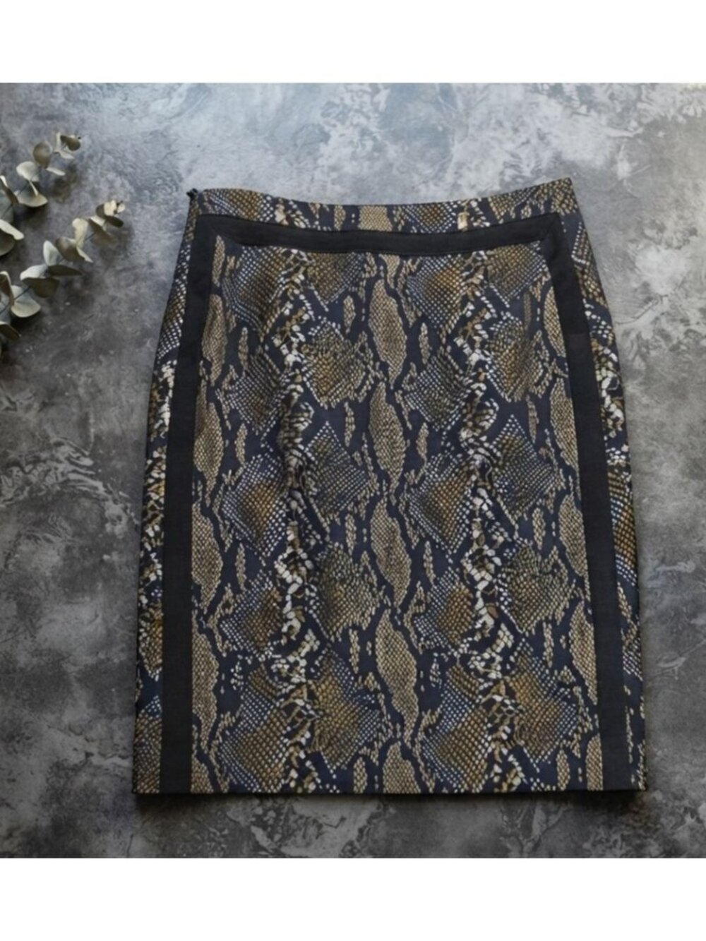 NWT Women's - Diane Von Furstenberg Marta Framed Python Pencil Skirt, Size 8
